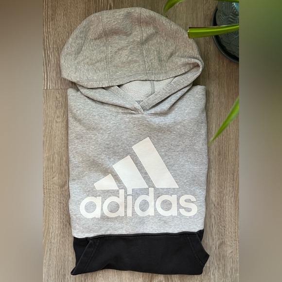 adidas Other - Adidas Color-block Fleece Hoodie, size Boy XL
